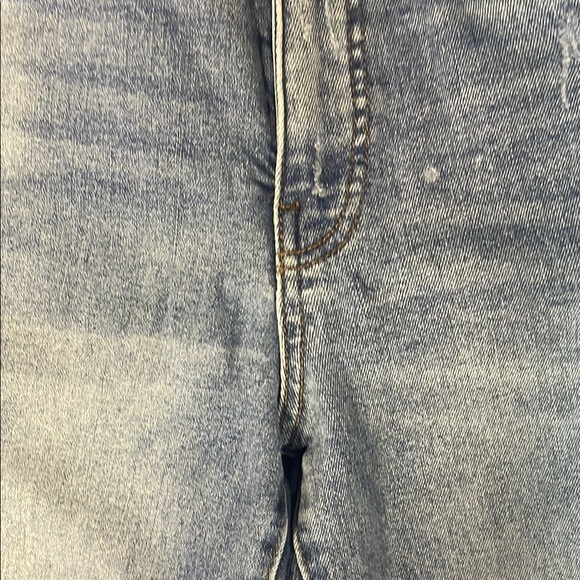 Kut from the Kloth Light Blue Distressed Straight Leg Jeans - Picture 3 of 9